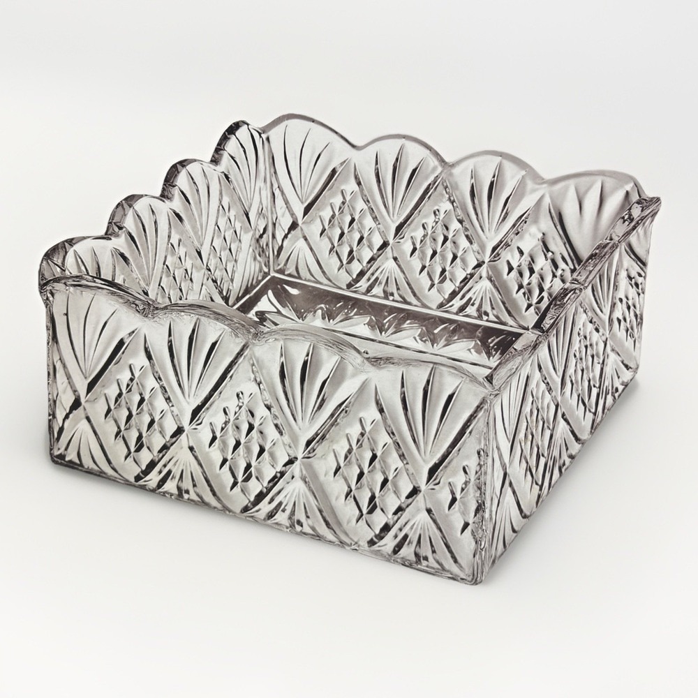 Godinger Dublin Crystal Square Napkin Holder #25943 Starburst - Damaged Box